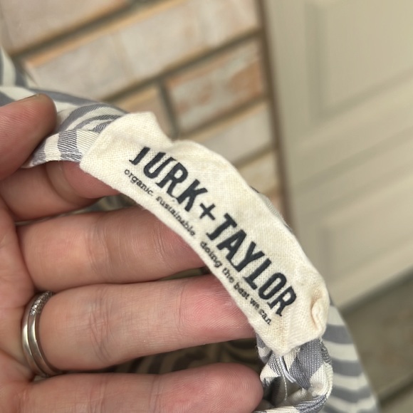 Turk & Taylor open back halter - Picture 3 of 3